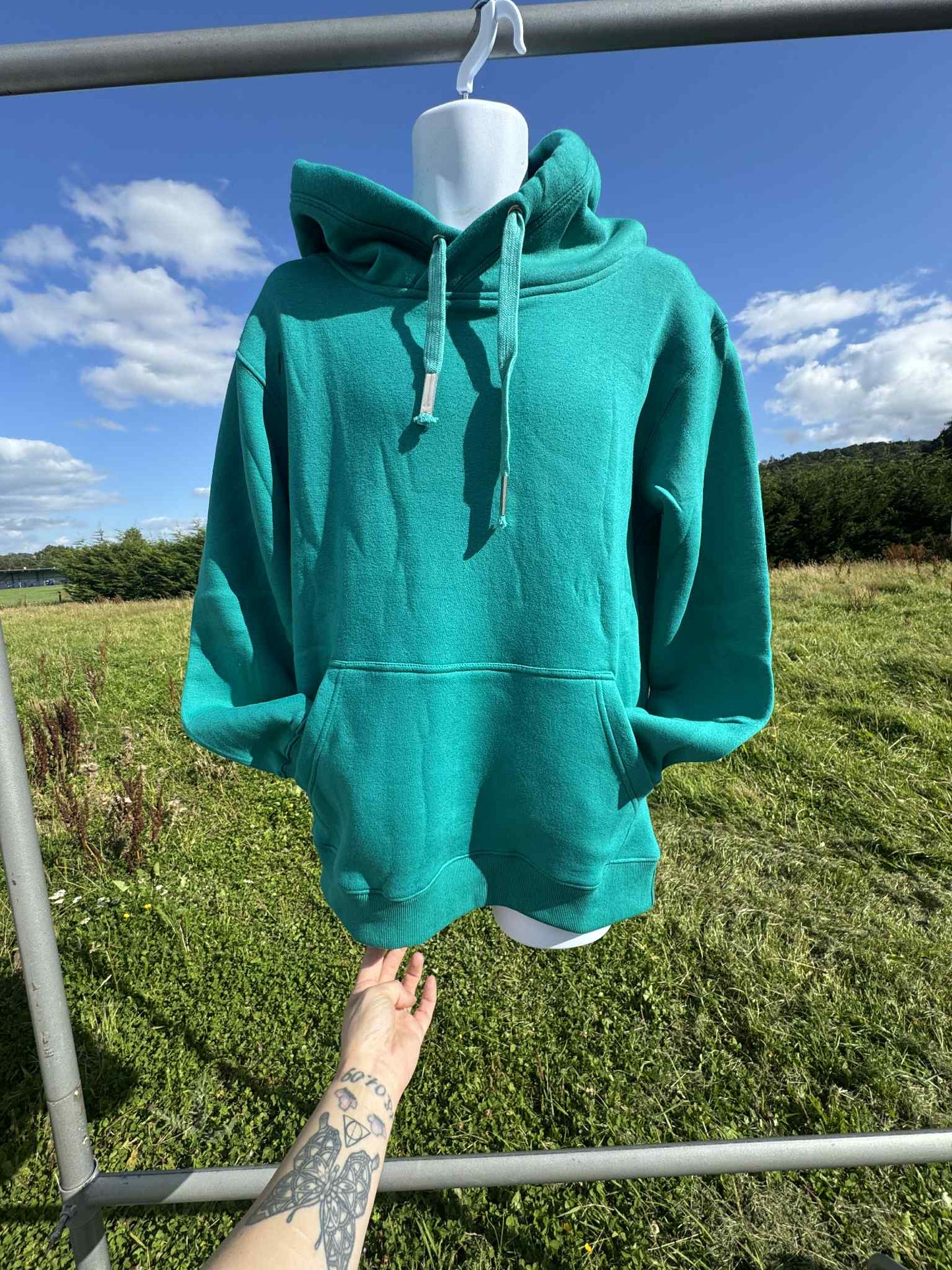 CROSS NECK HOODIE