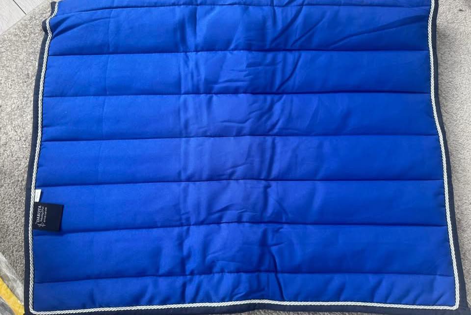 Dakota Embroidered Comfort Saddle Pads