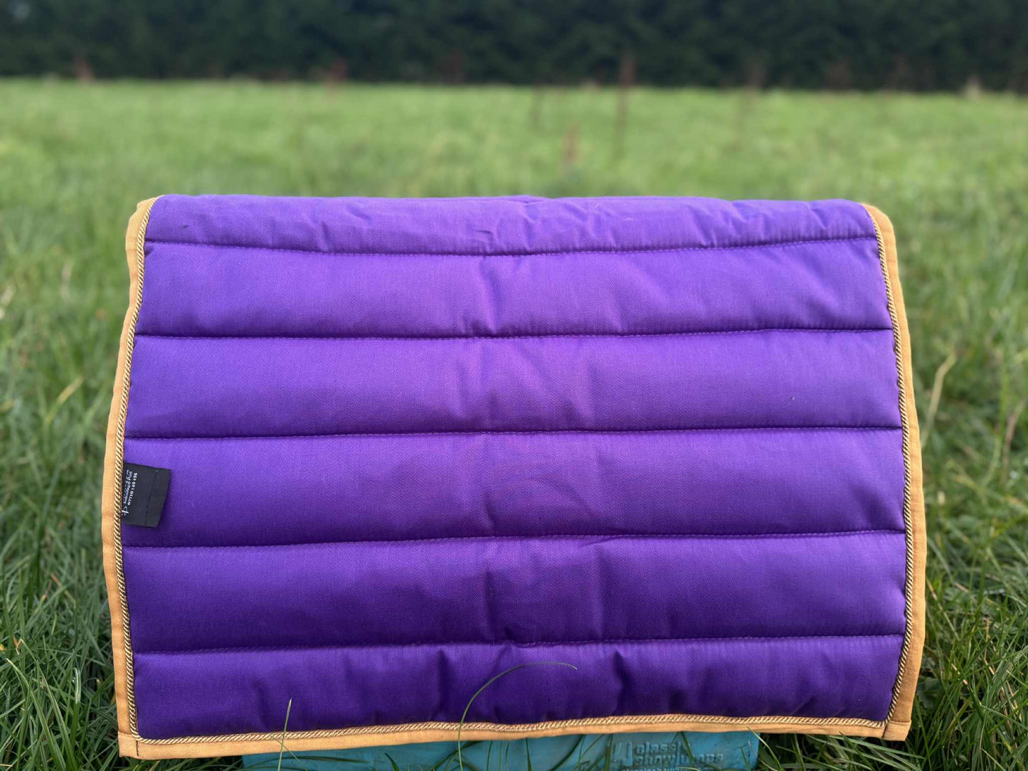 Dakota Embroidered Comfort Saddle Pads